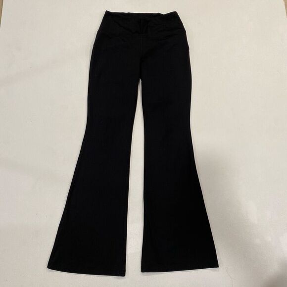 PINK Active Flare Yoga Pants Black Women’s Size M High Waist Stretch - Picture 1 of 6